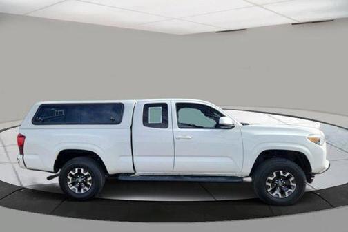 2019 Toyota Tacoma SR