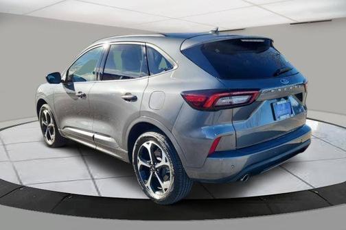 2024 Ford Escape ST-Line Elite