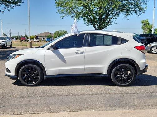 White 2022 Honda HR-V Sport