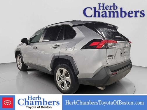 2021 Toyota RAV4 Hybrid XLE Premium