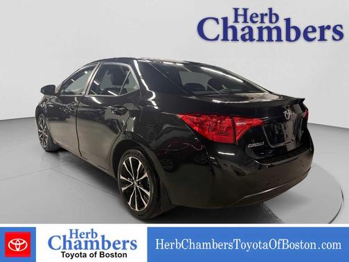Black Sand Pearl 2019 Toyota Corolla SE