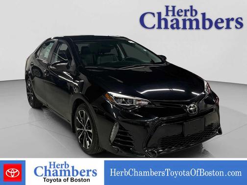 Black Sand Pearl 2019 Toyota Corolla SE