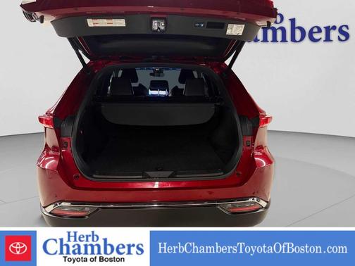 2023 Toyota Venza XLE