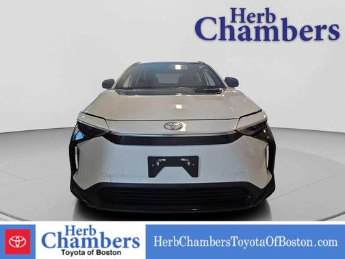 2025 Toyota bZ4X XLE
