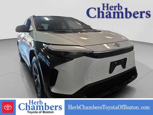 2025 Toyota bZ4X XLE