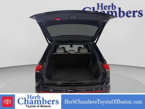 2022 Volkswagen Tiguan 2.0T SE R-Line Black 4MOTION