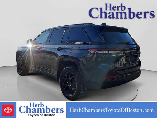 2025 Jeep Grand Cherokee Altitude