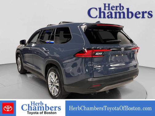Storm Cloud 2024 Toyota Grand Highlander Platinum