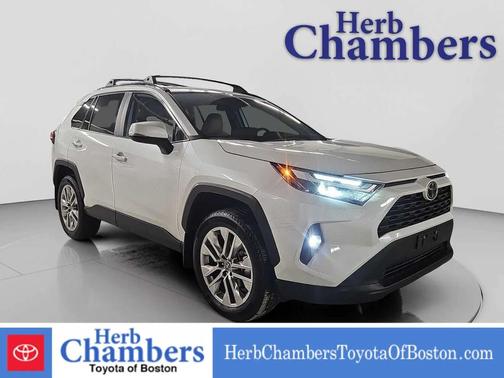 2023 Toyota RAV4 XLE Premium