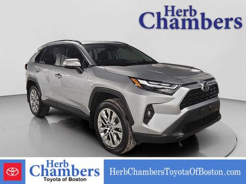 2023 Toyota RAV4 XLE Premium