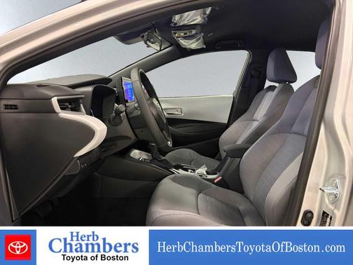 Classic Silver Metallic 2026 Toyota Corolla SE