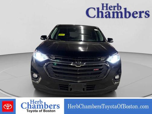 Mosaic Black Metallic 2019 Chevrolet Traverse RS