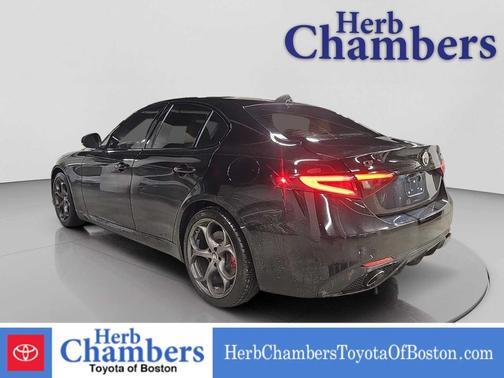 2021 Alfa Romeo Giulia Ti