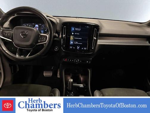 2020 Volvo XC40 T5 R-Design