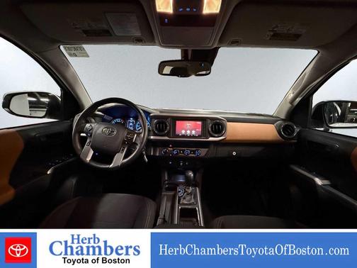 Super White 2019 Toyota Tacoma SR5