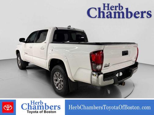Super White 2019 Toyota Tacoma SR5