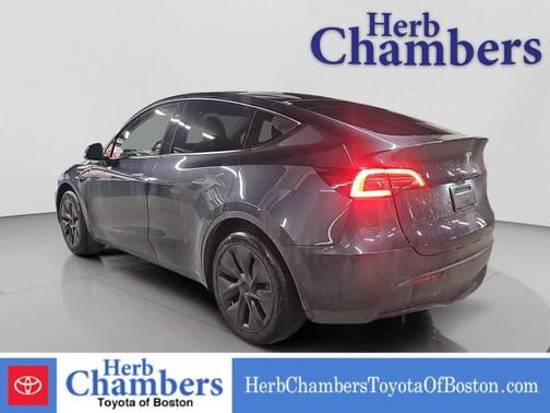 2025 Tesla Model Y Long Range Dual Motor Rear-Wheel Drive