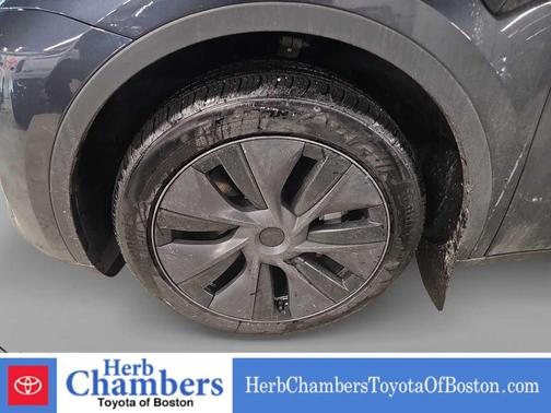 2025 Tesla Model Y Long Range Dual Motor Rear-Wheel Drive