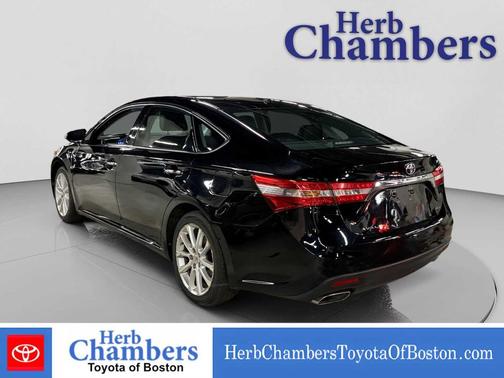 Attitude Black Metallic 2013 Toyota Avalon XLE