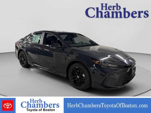 Underground 2026 Toyota Camry SE