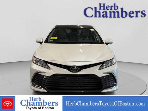 Wind Chill Pearl 2023 Toyota Camry XLE