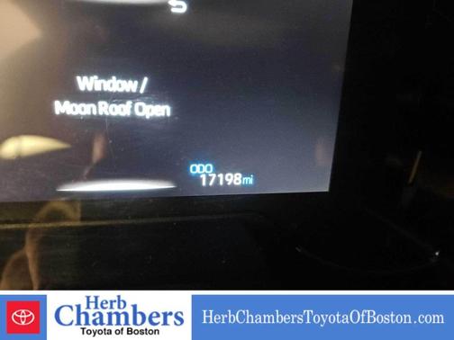 2025 Toyota RAV4 Hybrid SE