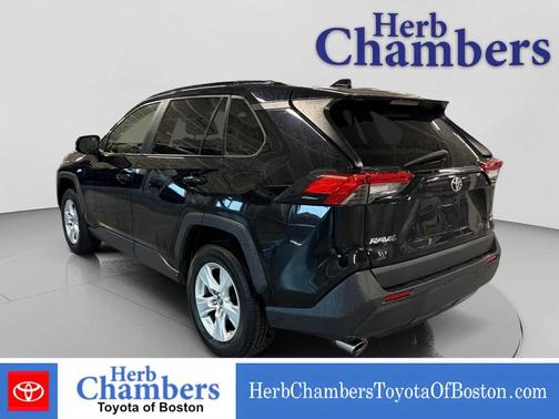 Midnight Black Metallic 2019 Toyota RAV4 XLE