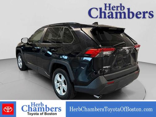 Midnight Black Metallic 2019 Toyota RAV4 XLE