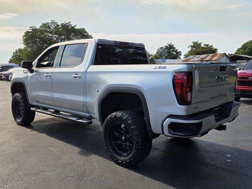 Quicksilver Metallic 2022 GMC Sierra 1500 Elevation