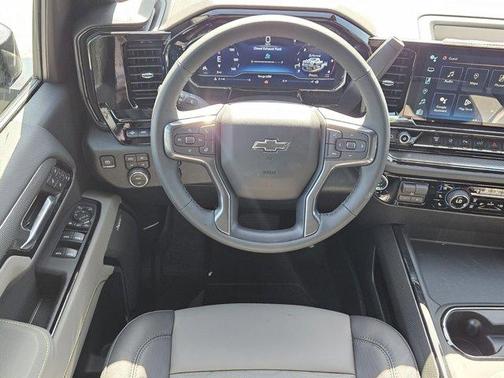 2025 Chevrolet Silverado 2500 ZR2