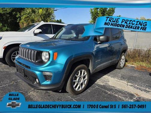 Metallic 2022 Jeep Renegade Latitude