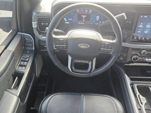 2025 Ford F-250 Platinum