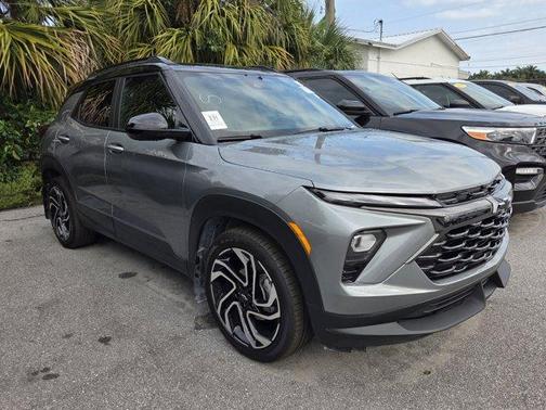 Sterling Gray Metallic 2024 Chevrolet Trailblazer RS