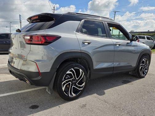 Sterling Gray Metallic 2024 Chevrolet Trailblazer RS