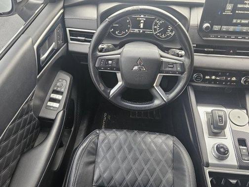 2022 Mitsubishi Outlander SEL Special Edition