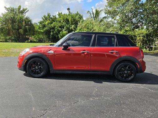 2017 MINI Hardtop Cooper S