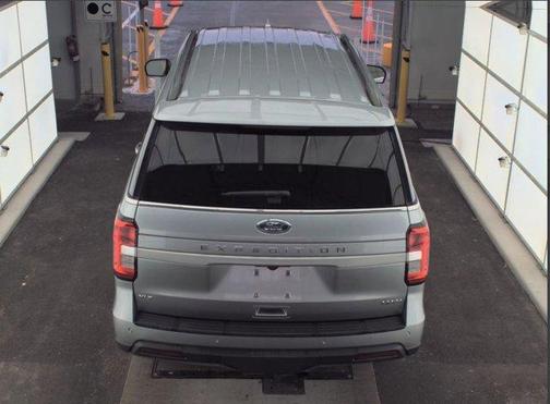 2022 Ford Expedition Max XLT