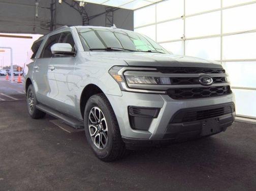 2022 Ford Expedition Max XLT