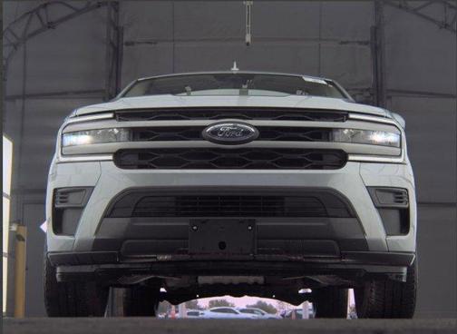 2022 Ford Expedition Max XLT