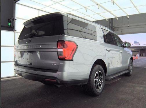 2022 Ford Expedition Max XLT