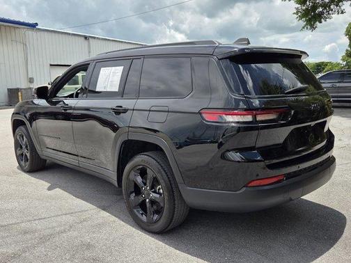 Diamond Black 2024 Jeep Grand Cherokee L Laredo