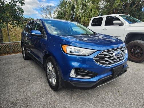 2020 Ford Edge Titanium