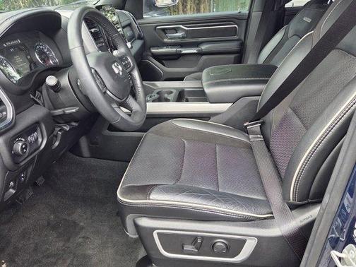 Patriot Blue Pearlcoat 2024 RAM 1500 Laramie