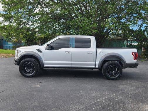 2017 Ford F-150 Raptor