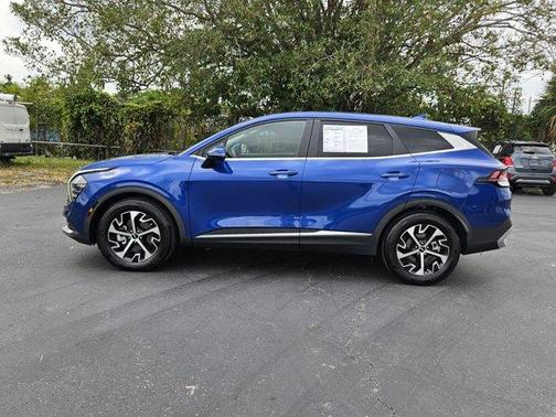 2024 Kia Sportage EX