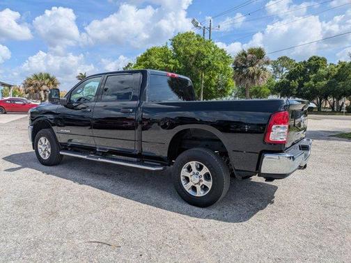 Diamond Black 2024 RAM 2500 Big Horn