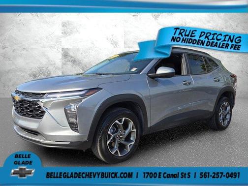 Sterling Gray Metallic 2025 Chevrolet Trax LT
