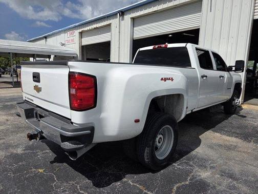 Summit White 2019 Chevrolet Silverado 3500 WT