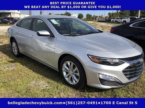 Silver Ice Metallic 2020 Chevrolet Malibu LT