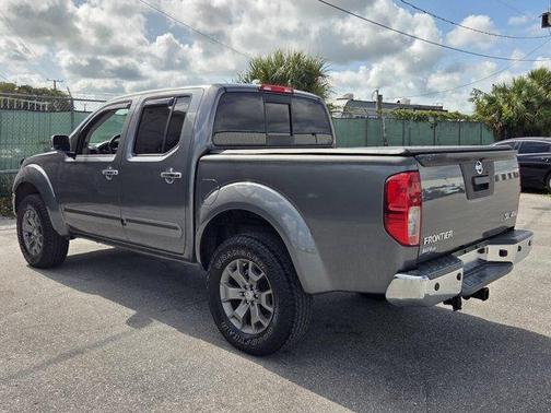 Gun Metallic 2019 Nissan Frontier SL